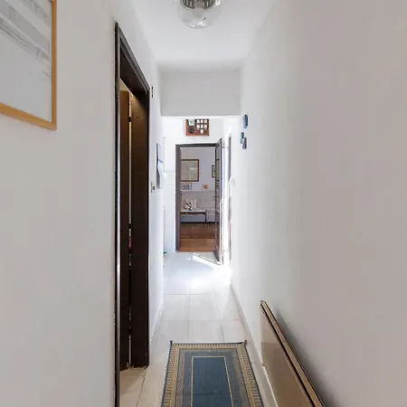 Seaside House For Families With Children Ivan Dolac, Hvar - 140 Vakantiehuis *