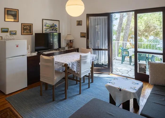 Seaside House For Families With Children Ivan Dolac, Hvar - 140 *